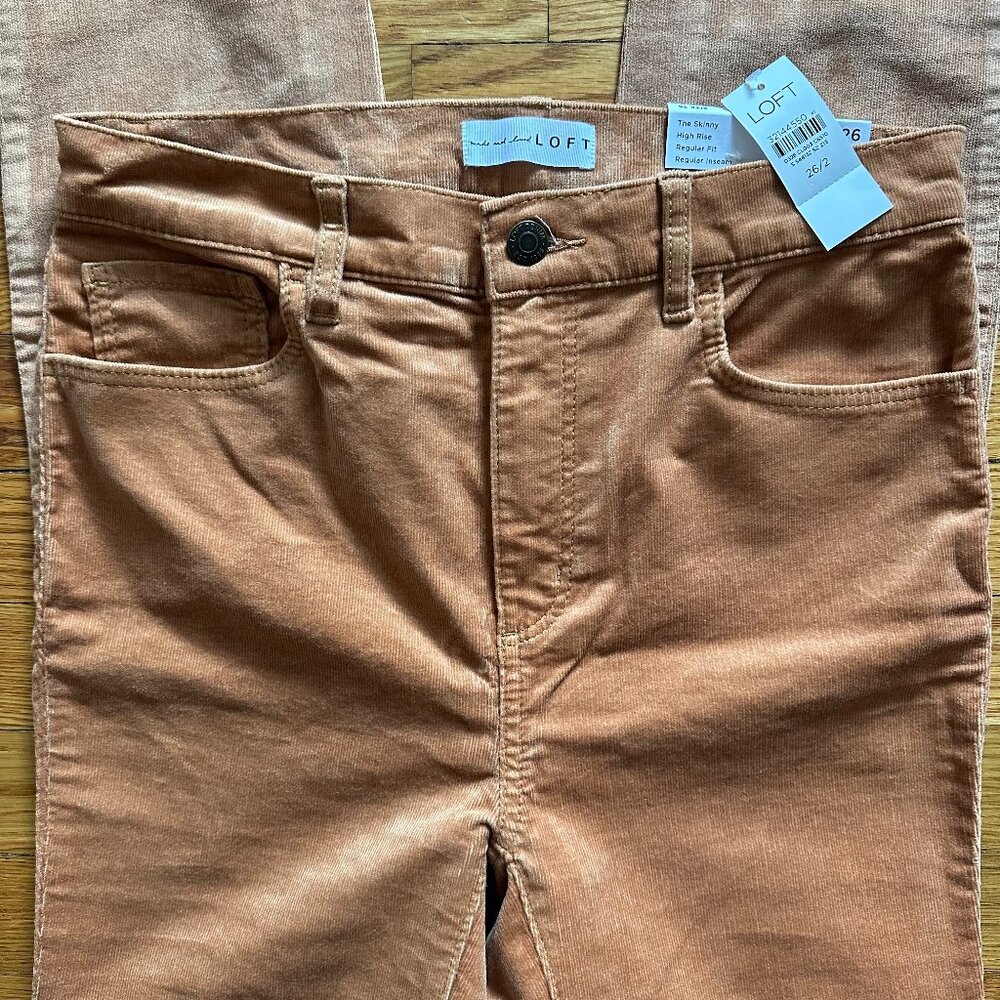 SOLD NWT LOFT The Skinny High Rise Corduroy Pants - Size 26, Camel/Beige